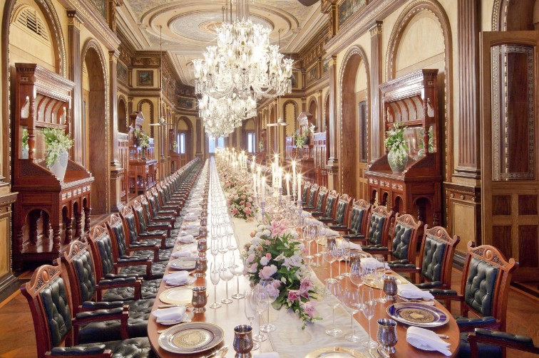 Taj falaknuma palace| dining